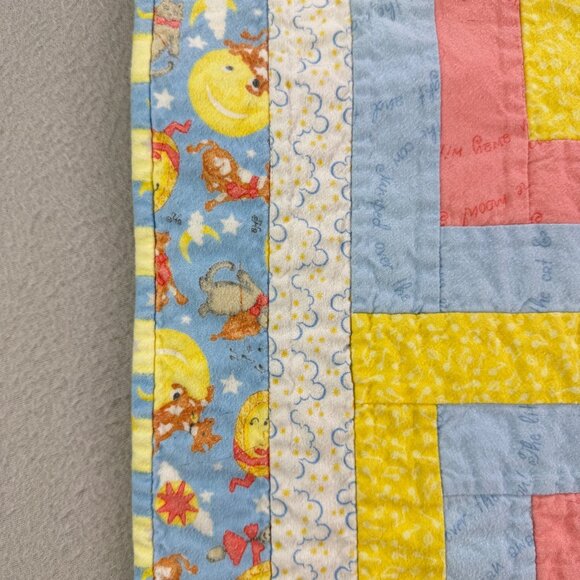 Vintage Handmade Baby Blanket Patchwork Quilt Nursery Rhymes Safety Pin Fabric - Picture 7 of 9